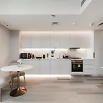 Great Apartments At Marina Star With City View