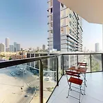 Binghatti Gate - Serene Two Bedroom In Jvc