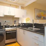 3Br Marina View Apartment In Jbr Close To Tram & Metro