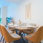 3Br Marina View Apartment In Jbr Close To Tram & Metro