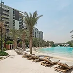 Harbour Retreat Stunning Community Views