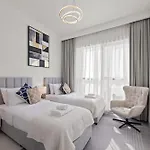 Your Stay Apartments Luxury Beachfront Living