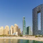 Happy Academia Jbr