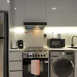 Modern Studio Stay In Business Bay Near Dubai Mall