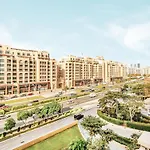 New Fairmont Residence Private Beach Club Access Palm Jumeirah