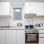 151 Residence Jumeirah Gardens