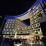 Seven Palm Jumeirah Studio