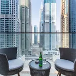 Dubai Marina Gate Cozy 1Br, Pool, Gym, Spa & Direct Marina Walk Access
