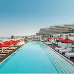 Elegant Palm Jumeirah Retreat With Breathtaking Sea Views By Aya Boutique