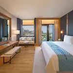 Caesars Resort Bluewaters
