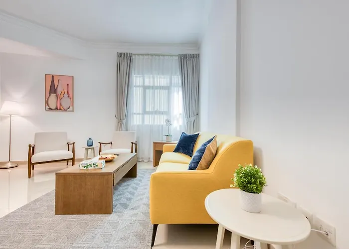 Pool View 2 Bedrooms Apartments At Plaza Residences