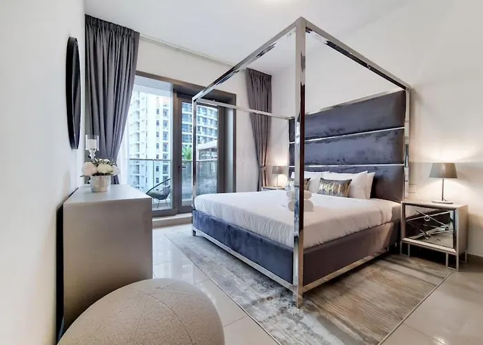 Sparkle Tower 2, Dubai Marina - Fresh One Bedroom