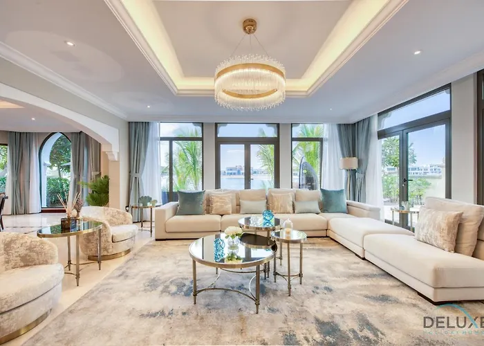 Immaculate 4Br Villa With Assistant Room And Private Pool At Frond O Palm Jumeirah By Deluxe Holiday Homes