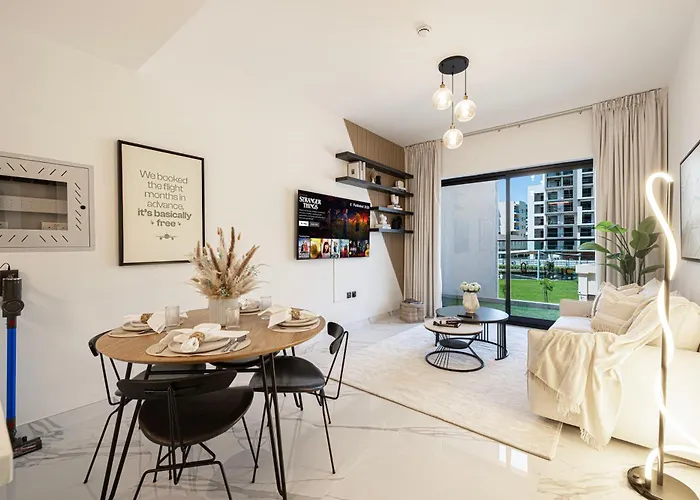 New Serene 1Br With Pool & Sauna