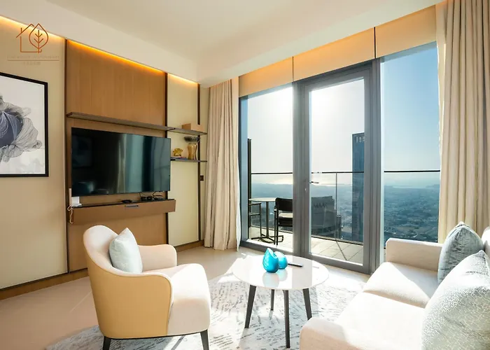 High-End 2-Bed Home Next To Burj Khalifa 195Aot2-2
