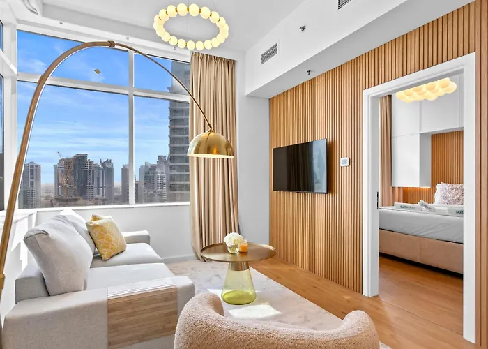 Upgraded 1 Bedroom In The Heart Of Dubai Marina