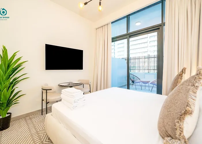 Blue Breeze - Stylish Studio With Extra-Large Terrace And Views
