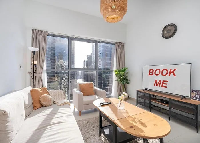 Peaceful 1-Bedroom Apartment For 4 In Downtown