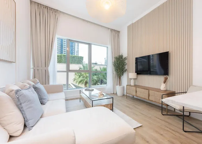 Stylish 1Br Urban Living In Dubai Marina