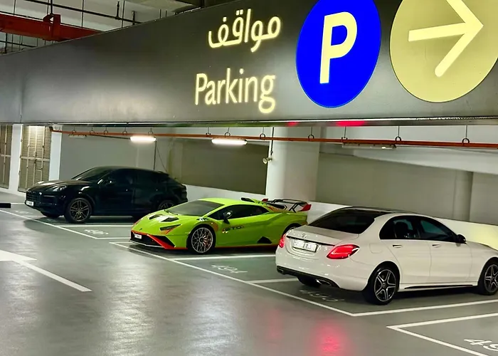 Address Marina Mall Suites - Full Marina Views, Balcony, Kitchen & Parking
