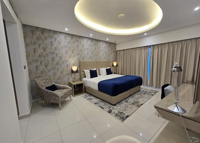 Quill Residence At Paramount Towers 3 Bedroom Creek View