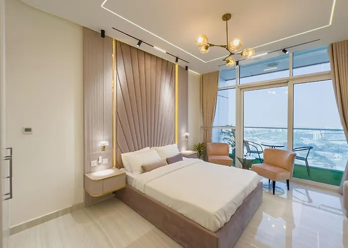 Damac Hills Carson Studio On Golf Course
