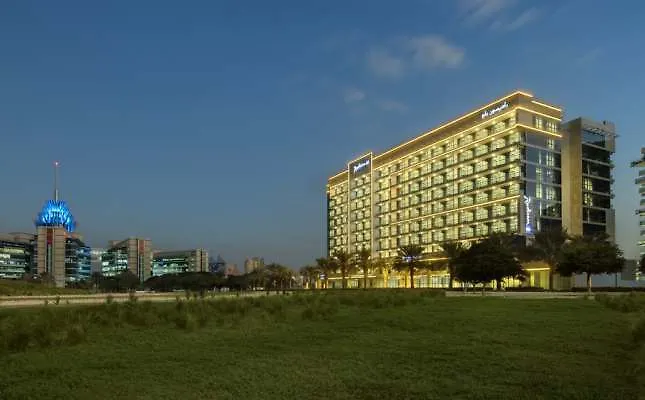 Radisson Blu Hotel Apartments Dubai Silicon Oasis