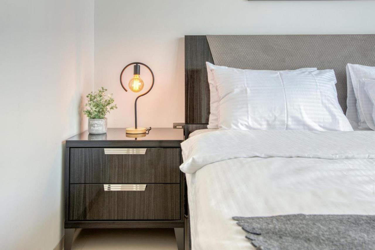 Stella Stays Beautiful 2 Bdr Marina High Floor Apartment