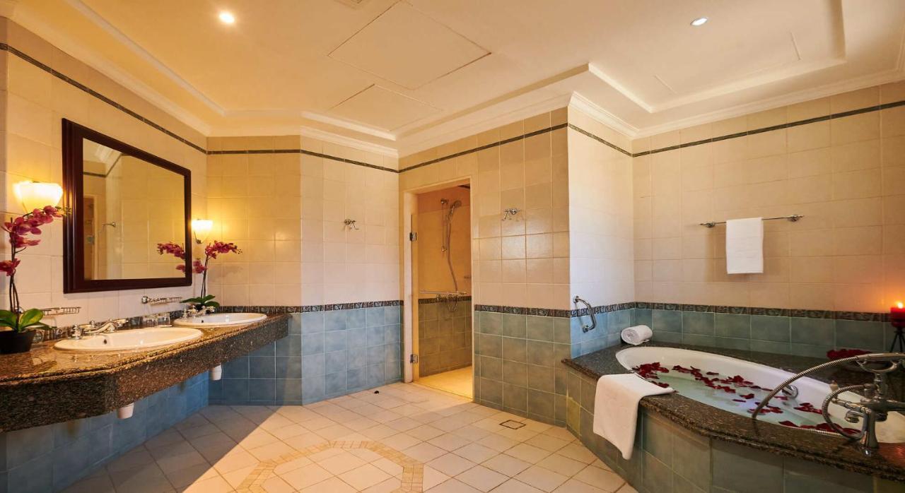 Villa Rose Dream - 5 Bedrooms Palm On The Beach With Private Pool