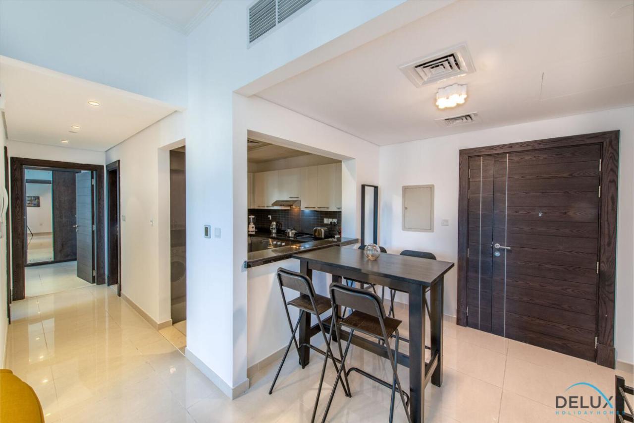 Neat 2br At Silverine Tower Marina By Deluxe Holiday Homes * Dubai