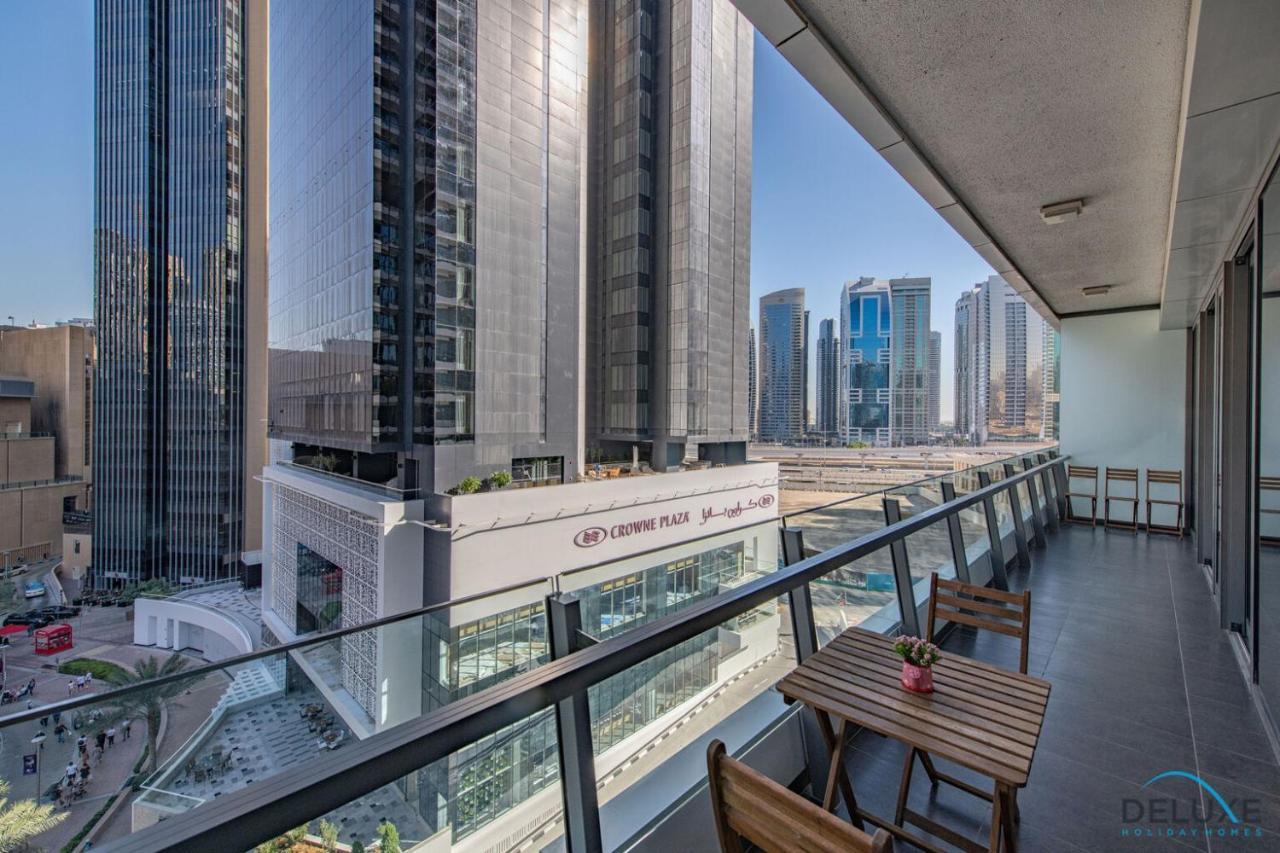 Neat 2br At Silverine Tower Marina By Deluxe Holiday Homes Dubai