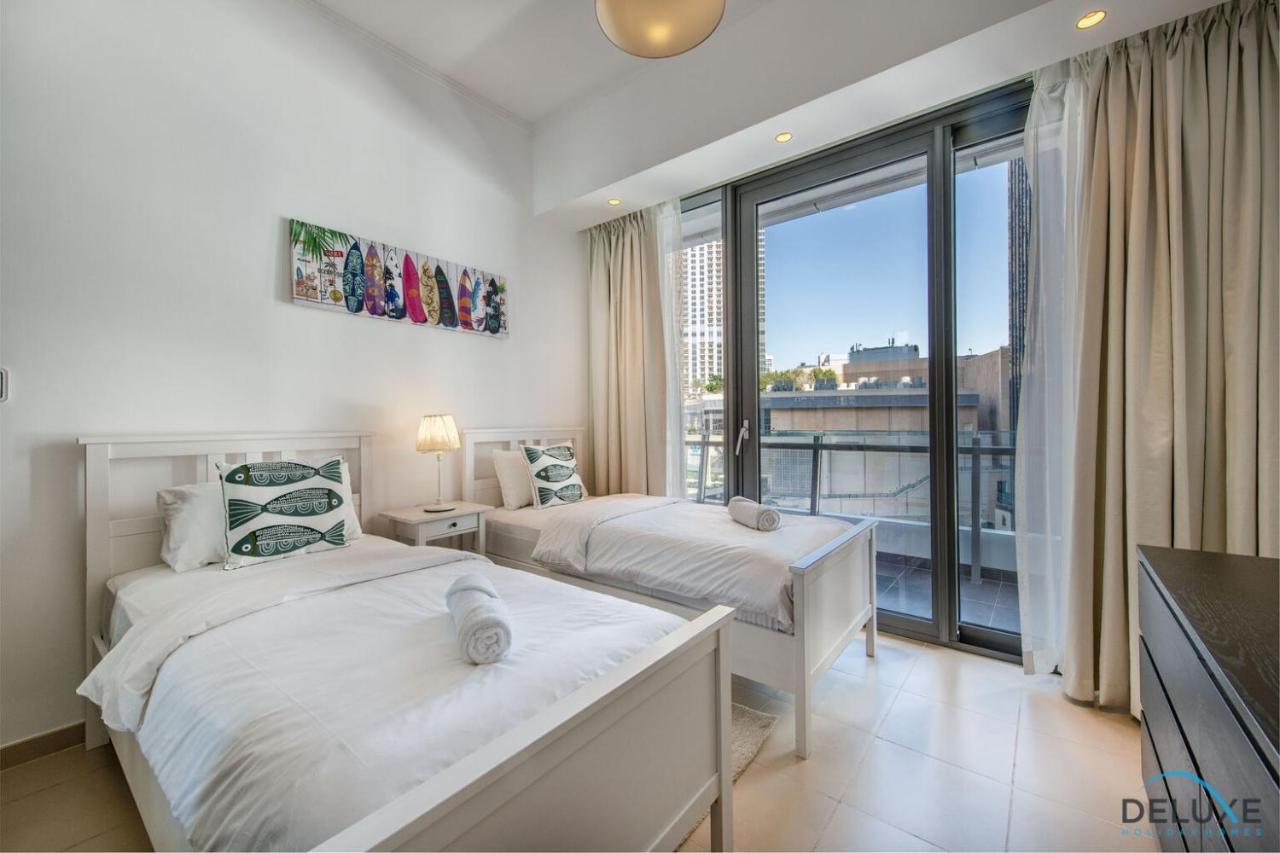 Neat 2br At Silverine Tower Marina By Deluxe Holiday Homes Apartment
