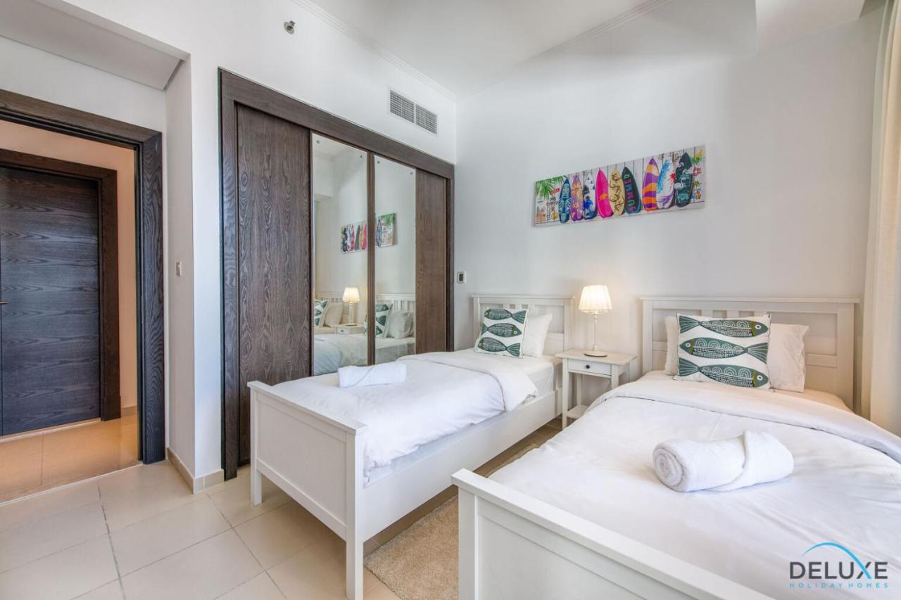 Apartment Neat 2br At Silverine Tower Marina By Deluxe Holiday Homes