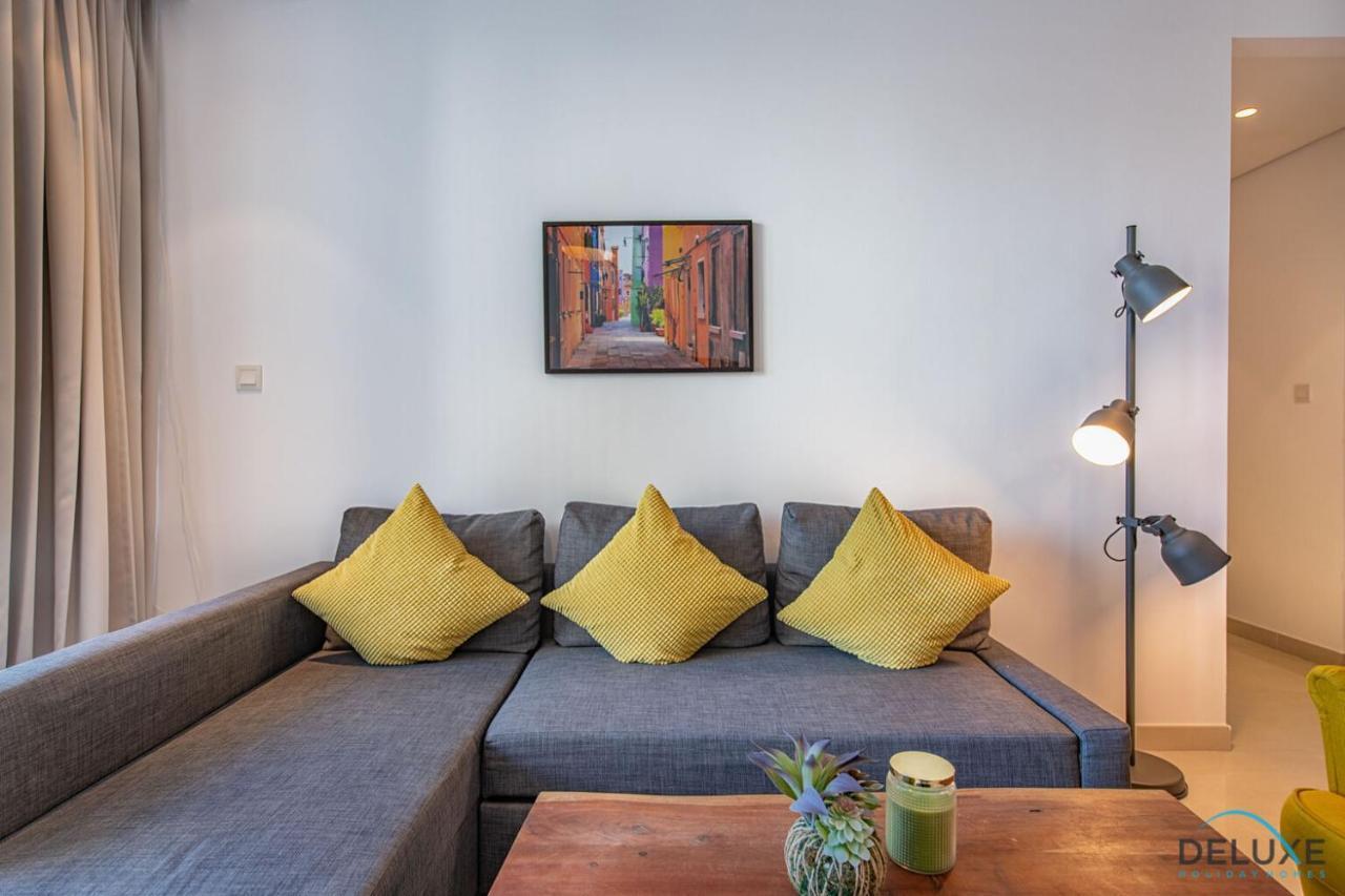 Apartment Neat 2br At Silverine Tower Marina By Deluxe Holiday Homes