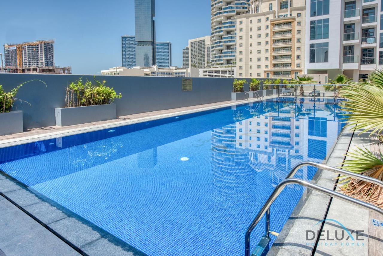 Urban Studio In Pantheon Elysee Jvc By Deluxe Apartment Dubai