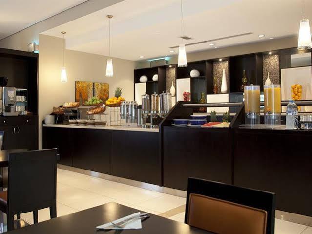 Holiday Express Dubai, Jumeirah By Ihg 3* Dubai