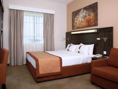 Holiday Express Dubai, Jumeirah By Ihg Dubai