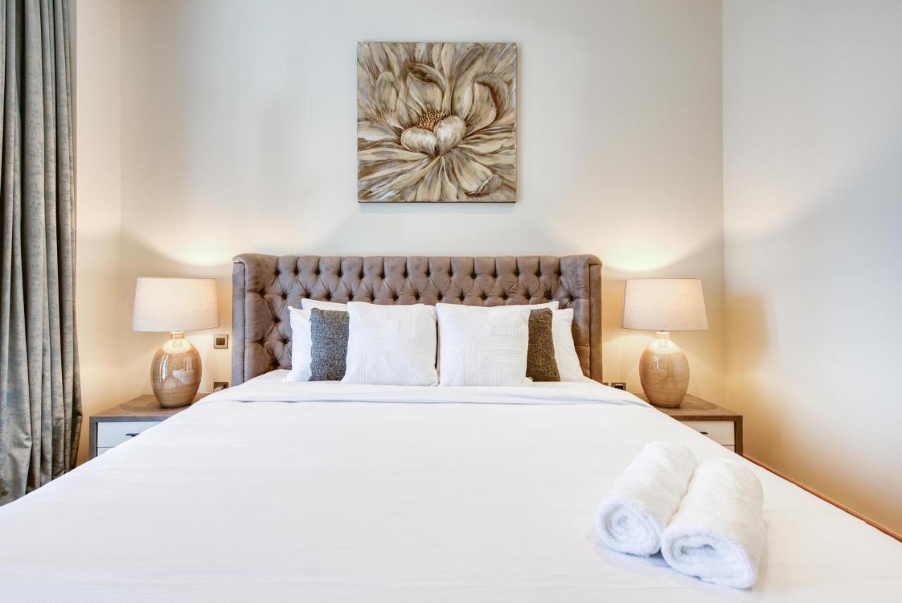 Apartment Rh- Downtown Oasis, Spacious 01 Bedroom In Downtown Near Mall