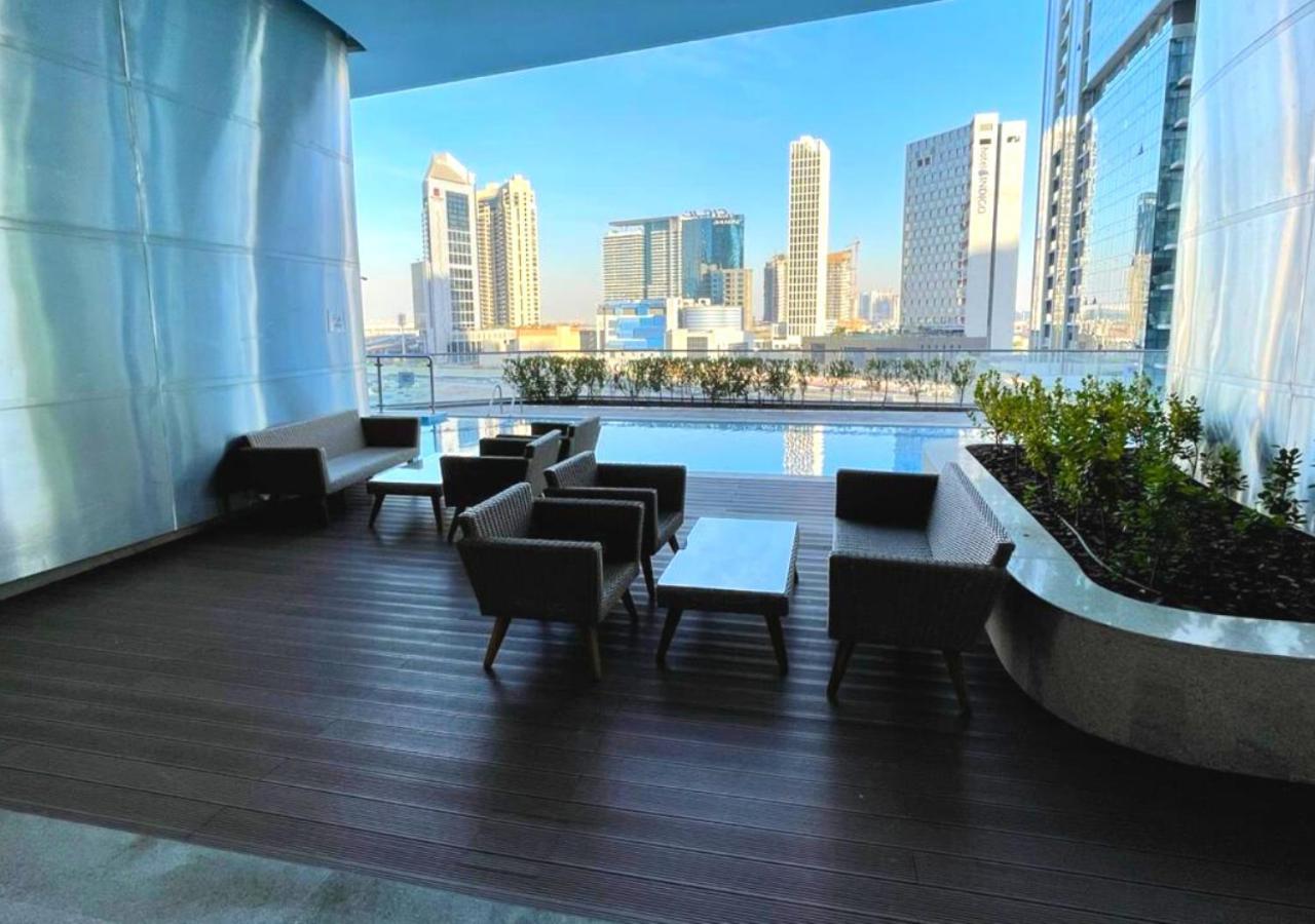 Rh- Downtown Oasis, Spacious 01 Bedroom In Downtown Near Mall Apartment