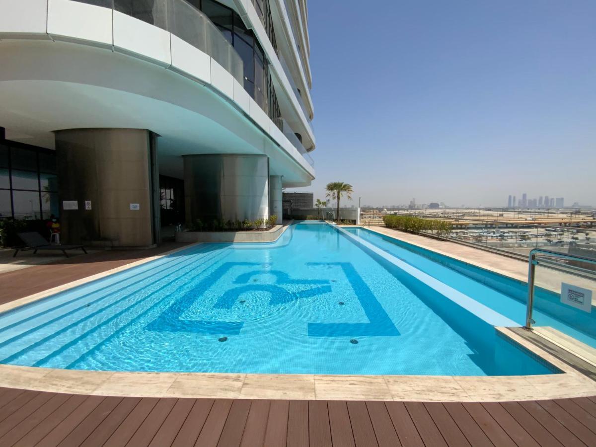 Rh- Downtown Oasis, Spacious 01 Bedroom In Downtown Near Mall Apartment
