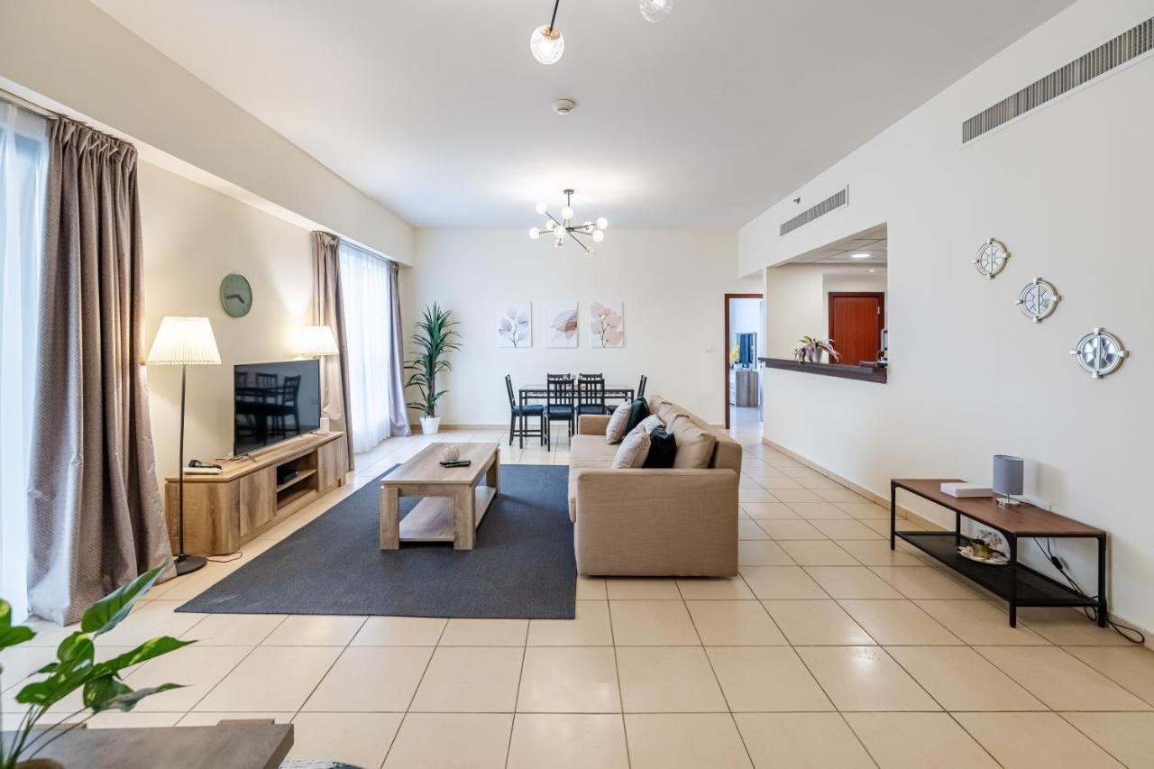 Apartment Spacious 1br Next To Jbr Cinema Rimal B3 - Nox Homes *
