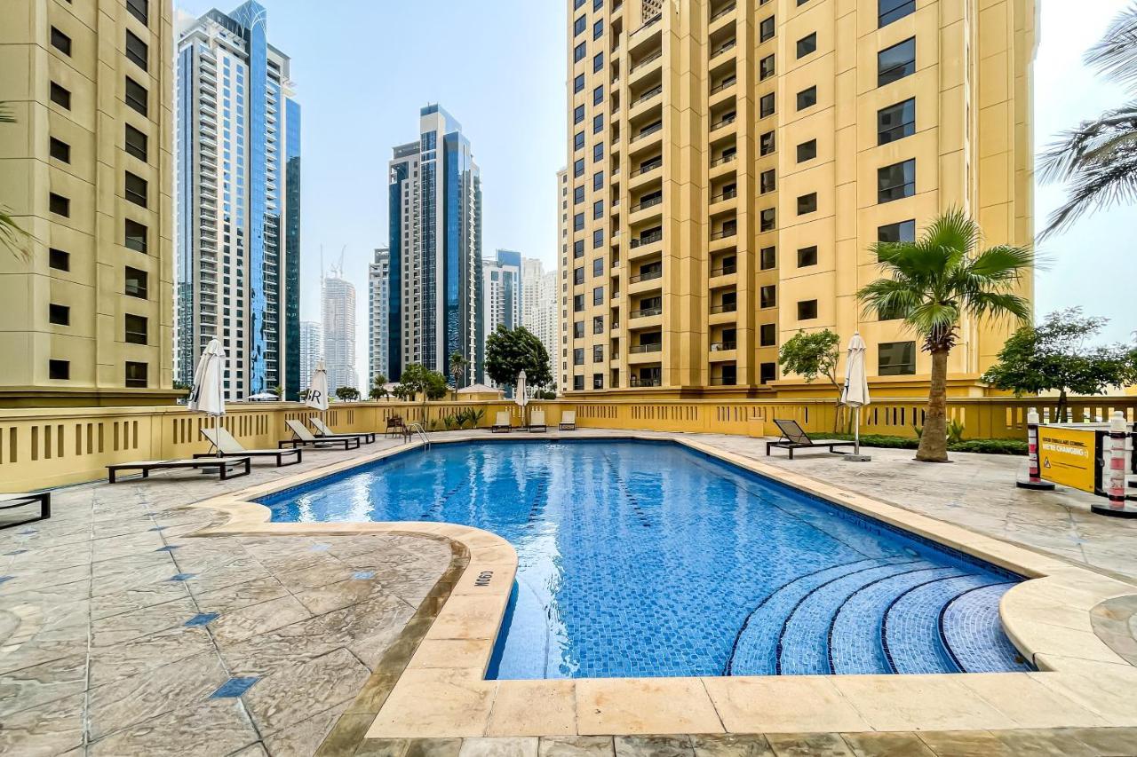Spacious 1br Next To Jbr Cinema Rimal B3 - Nox Homes
