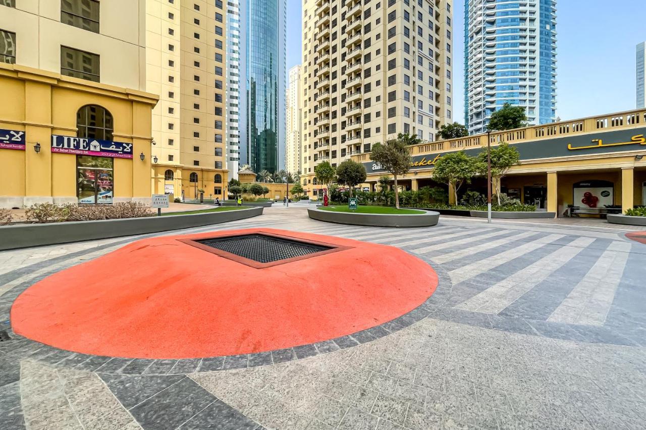 Apartment Spacious 1br Next To Jbr Cinema Rimal B3 - Nox Homes