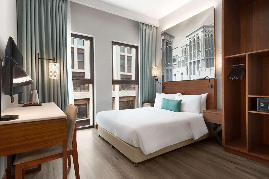 Super 8 Deira Hotel *
