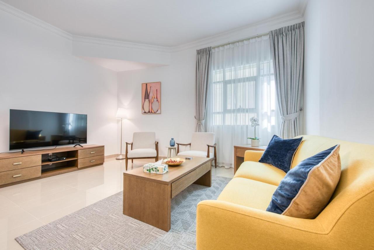 Pool View 2 Bedrooms At Plaza Residences Apartment *