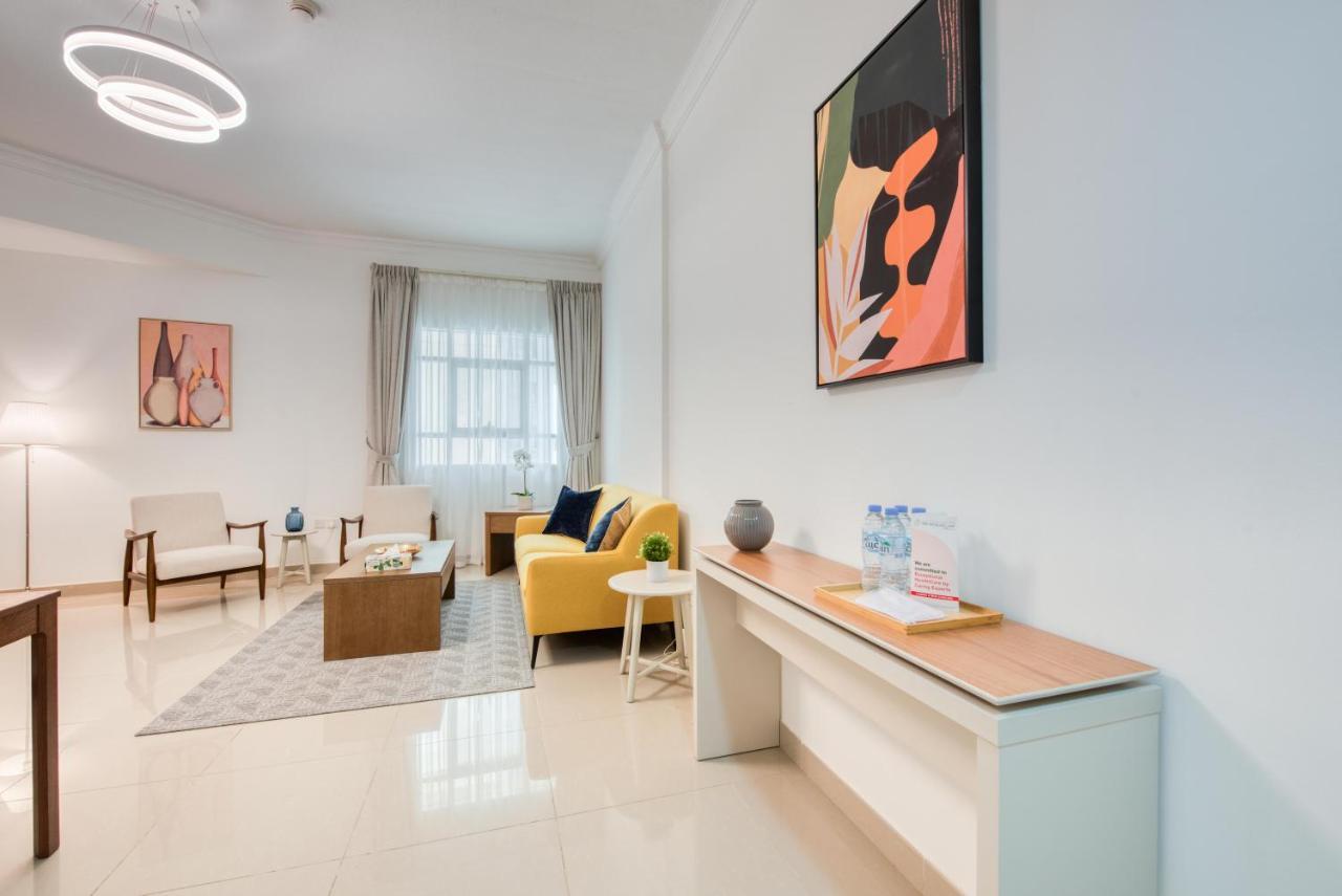 Apartment Pool View 2 Bedrooms At Plaza Residences Dubai