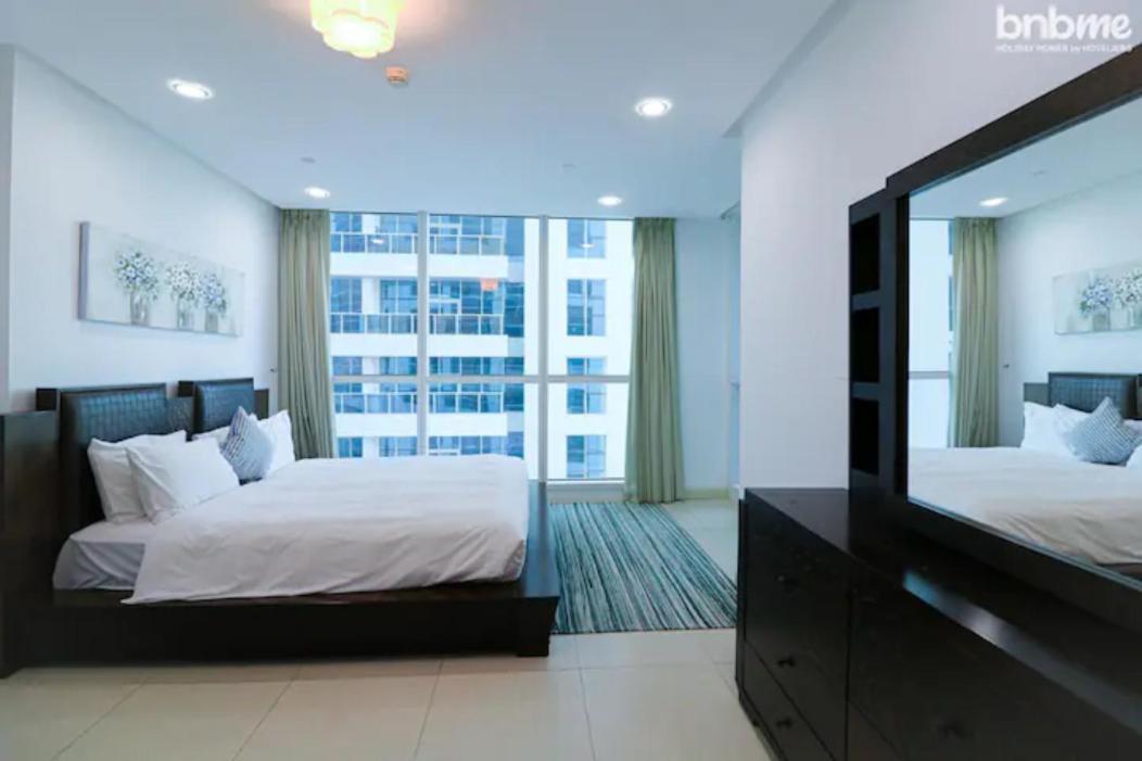 Bnbmehomes - Designer 3b - Sea Views - Marina Apartment Dubai