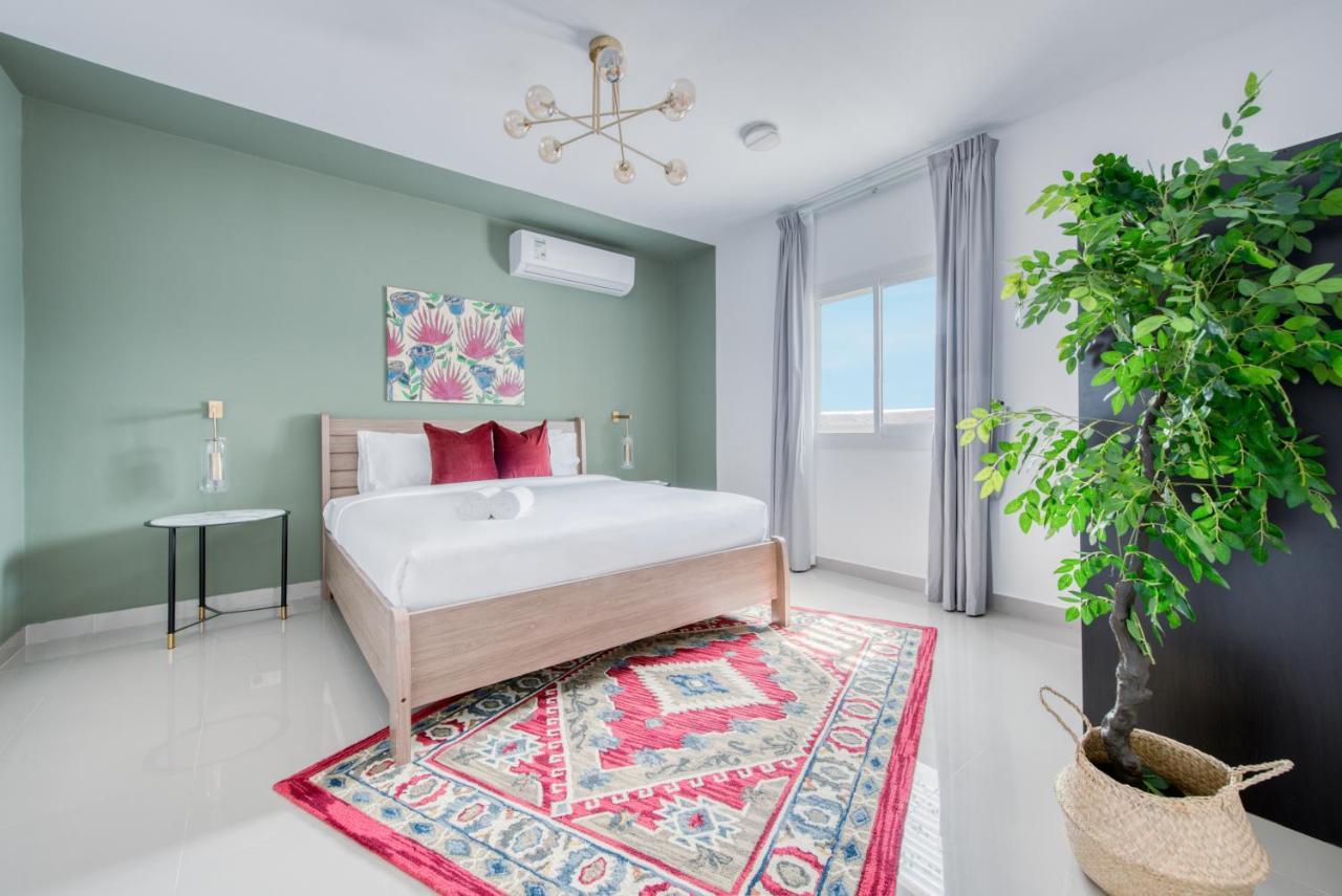 Villa Stella Cozy Beachfront Private Pool 4bdr