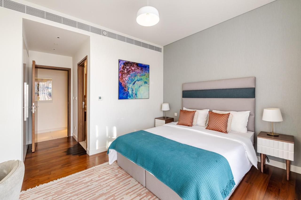 Huge 3 Beds Perfect For Families Walk B9 Dubai