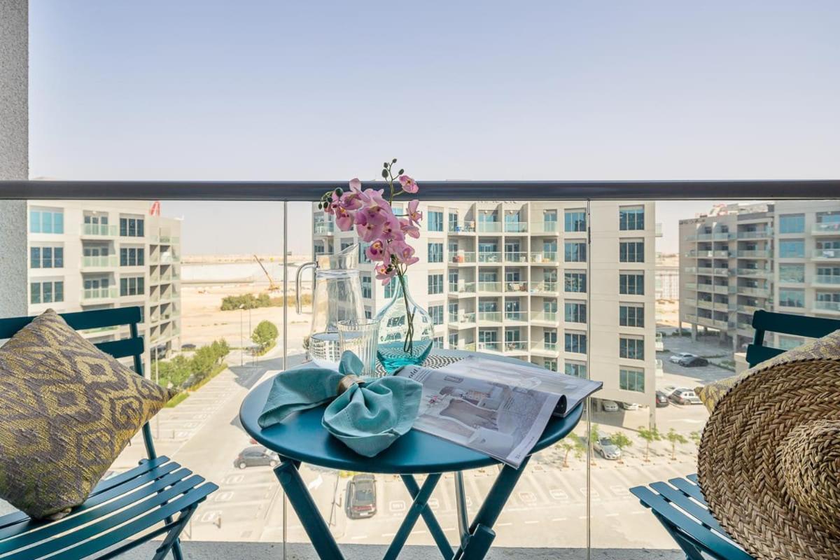 Frank Porter - Mag 5 Boulevard Dubai